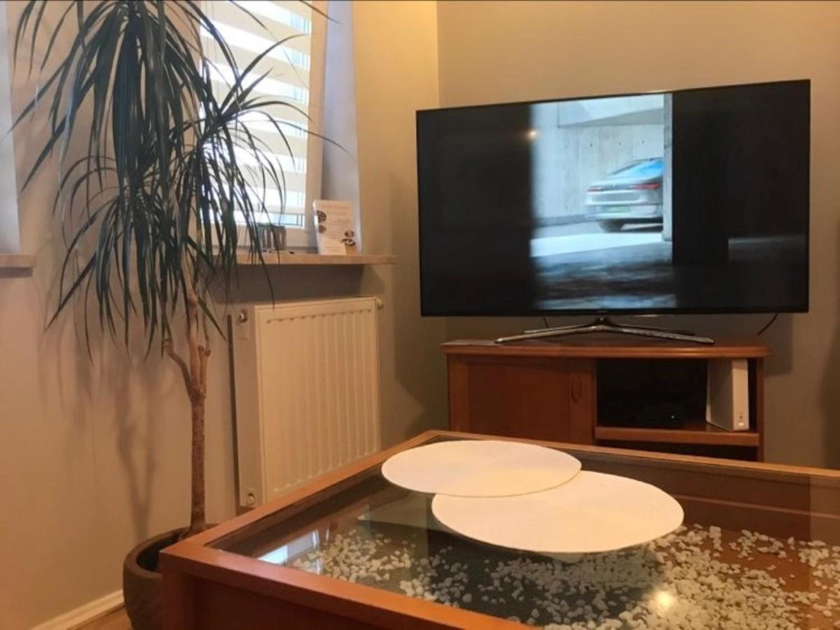Apartament "Cleopatra 3" Z Miejscem Parkingowym, Faktury Vat Kielce Exterior foto