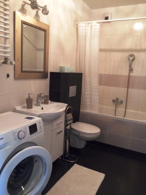 Apartament "Cleopatra 3" Z Miejscem Parkingowym, Faktury Vat Kielce Exterior foto
