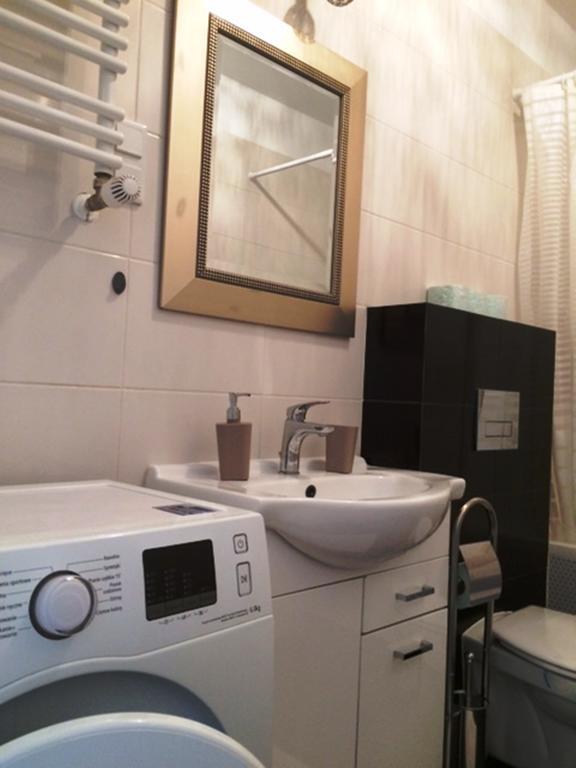 Apartament "Cleopatra 3" Z Miejscem Parkingowym, Faktury Vat Kielce Exterior foto