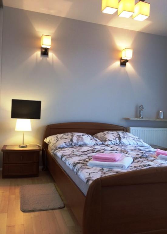 Apartament "Cleopatra 3" Z Miejscem Parkingowym, Faktury Vat Kielce Exterior foto