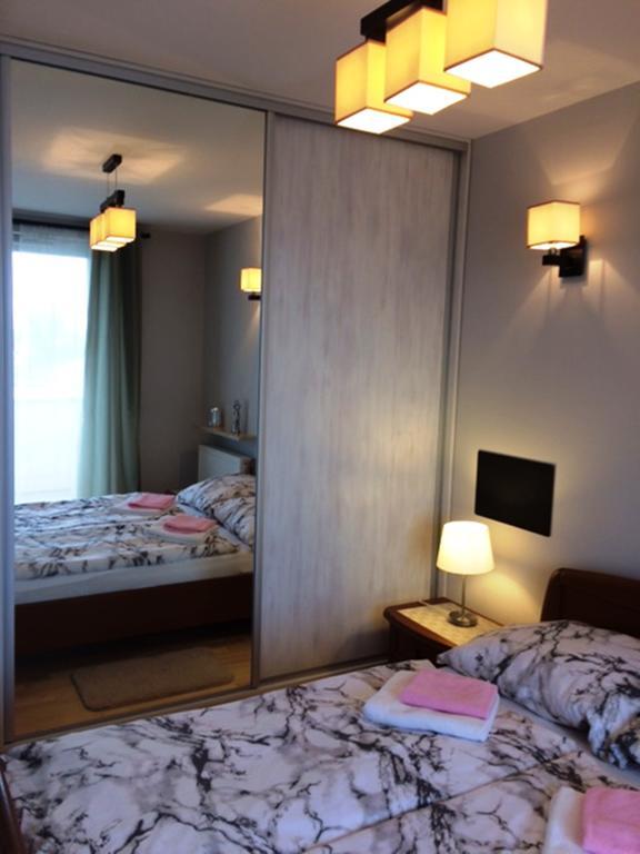 Apartament "Cleopatra 3" Z Miejscem Parkingowym, Faktury Vat Kielce Exterior foto